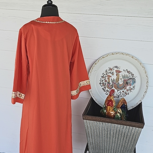 VINTAGE Evelyn Pearson Maxi Dress - Picture 7 of 16